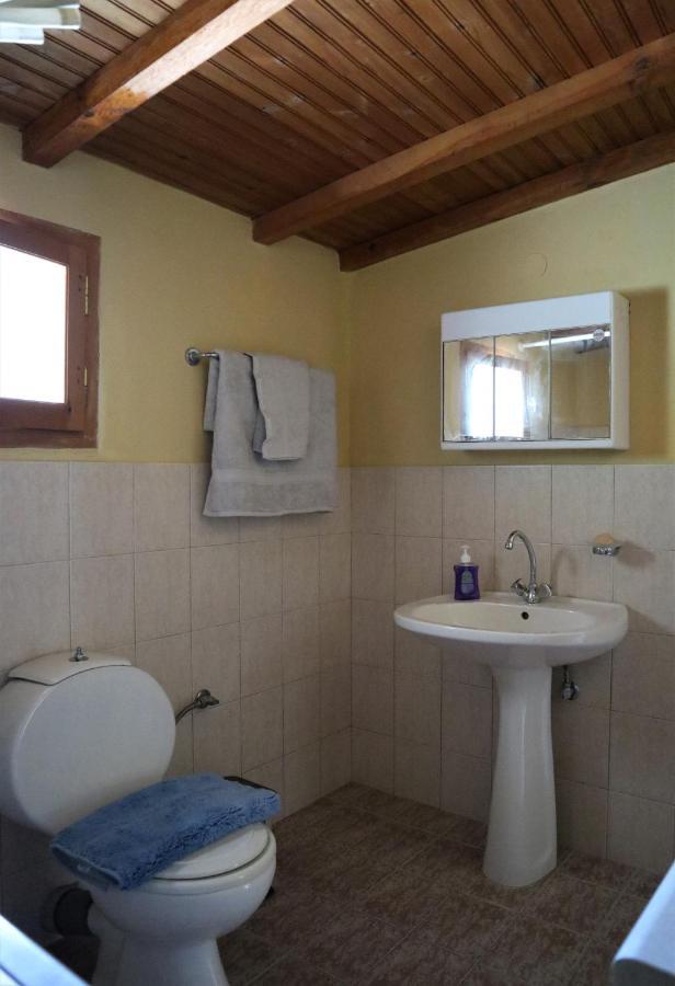 House Of Monachogios, Agios Fokas, Monemvassia Apartment Monemvasia Ngoại thất bức ảnh